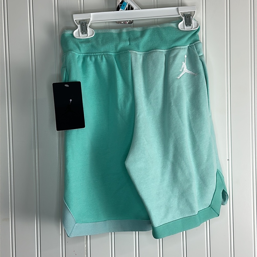 Jordan Boys Shorts Tropical Twist Size S (8-10yrs) - Picture 2 of 7